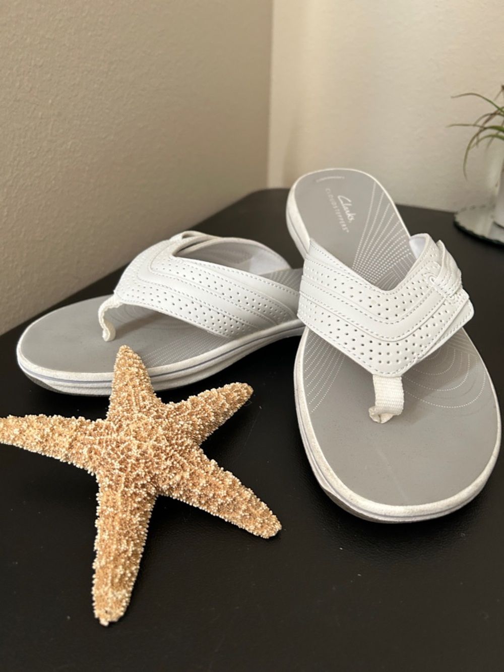 Clarks White Perforated Thong Sandals with Gray Footbed